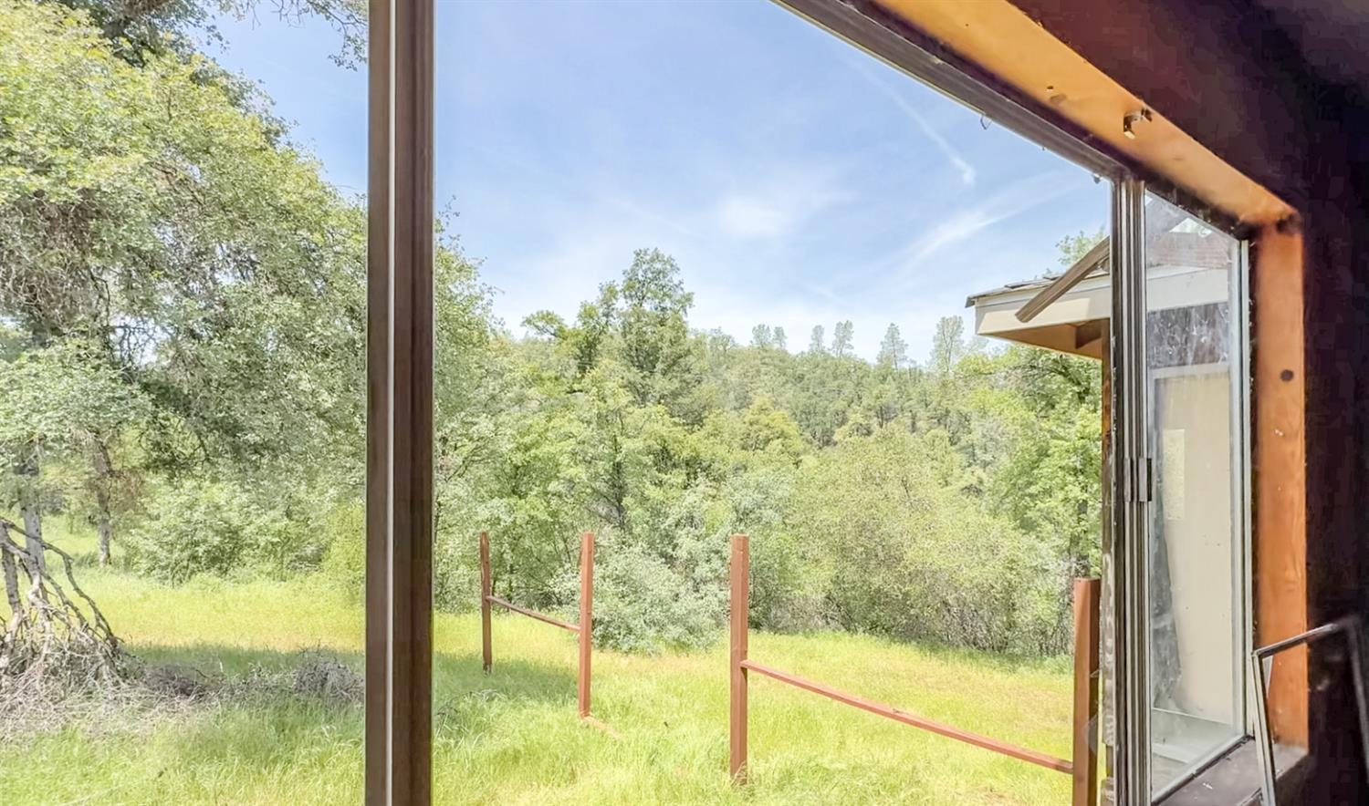 5723 Colorado Rd, Mariposa, CA 95338
