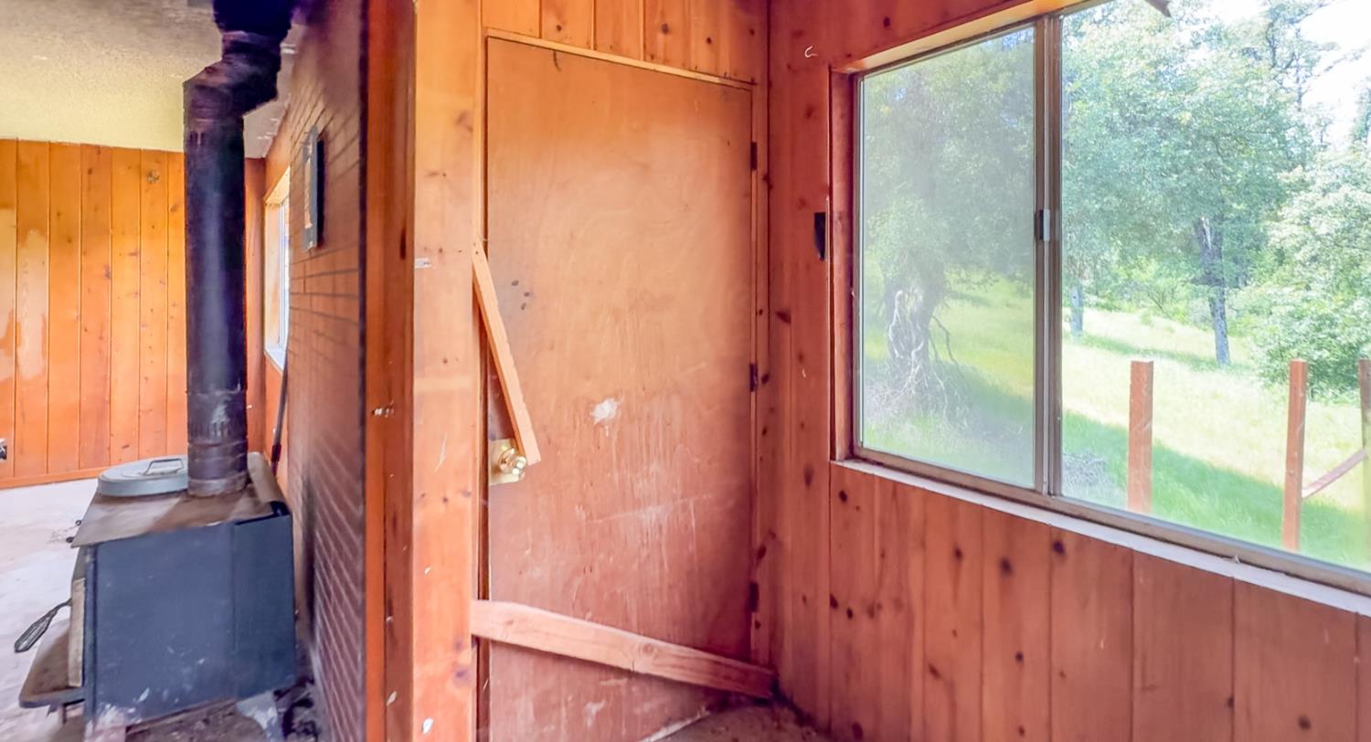 5723 Colorado Rd, Mariposa, CA 95338