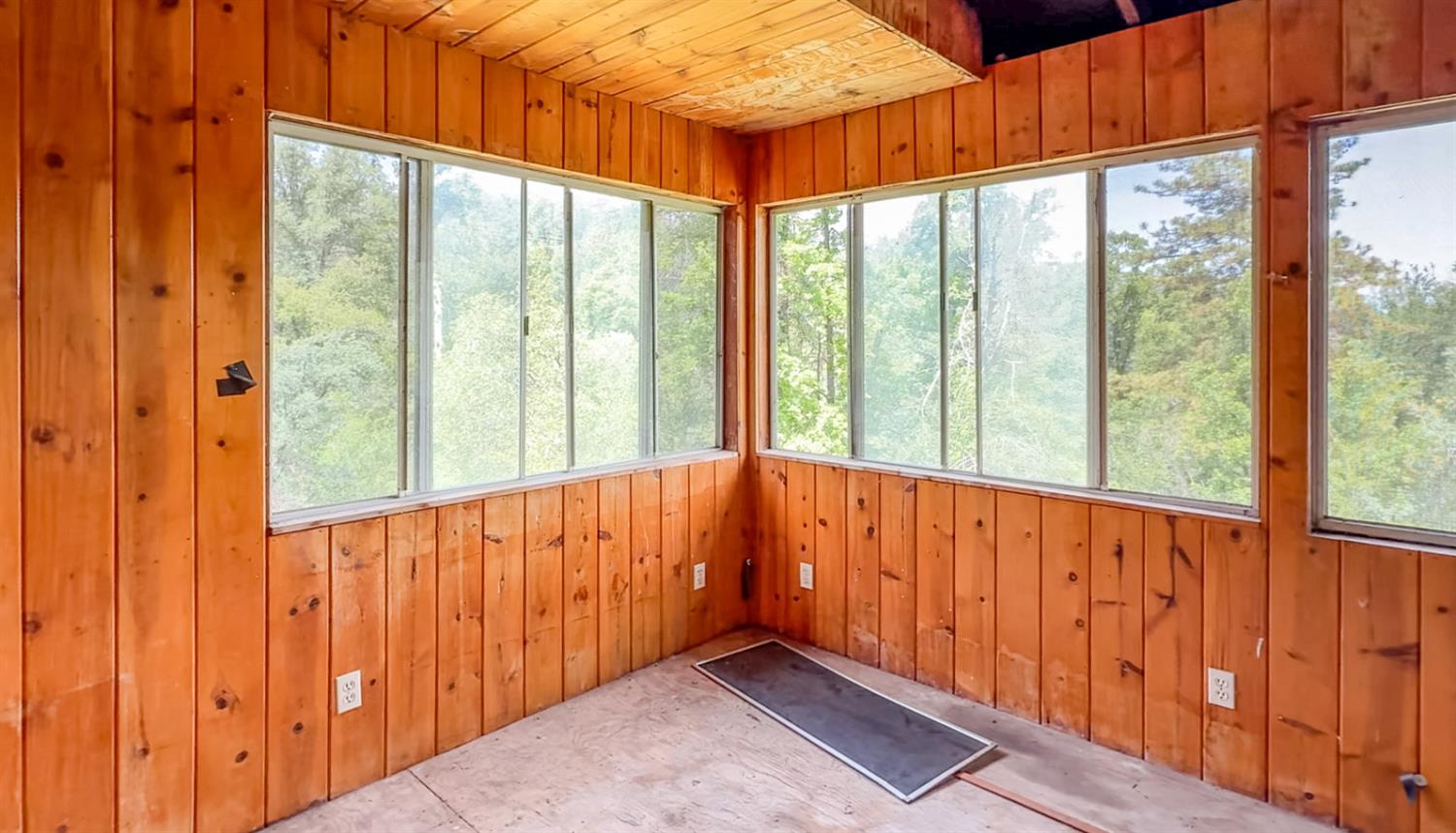 5723 Colorado Rd, Mariposa, CA 95338