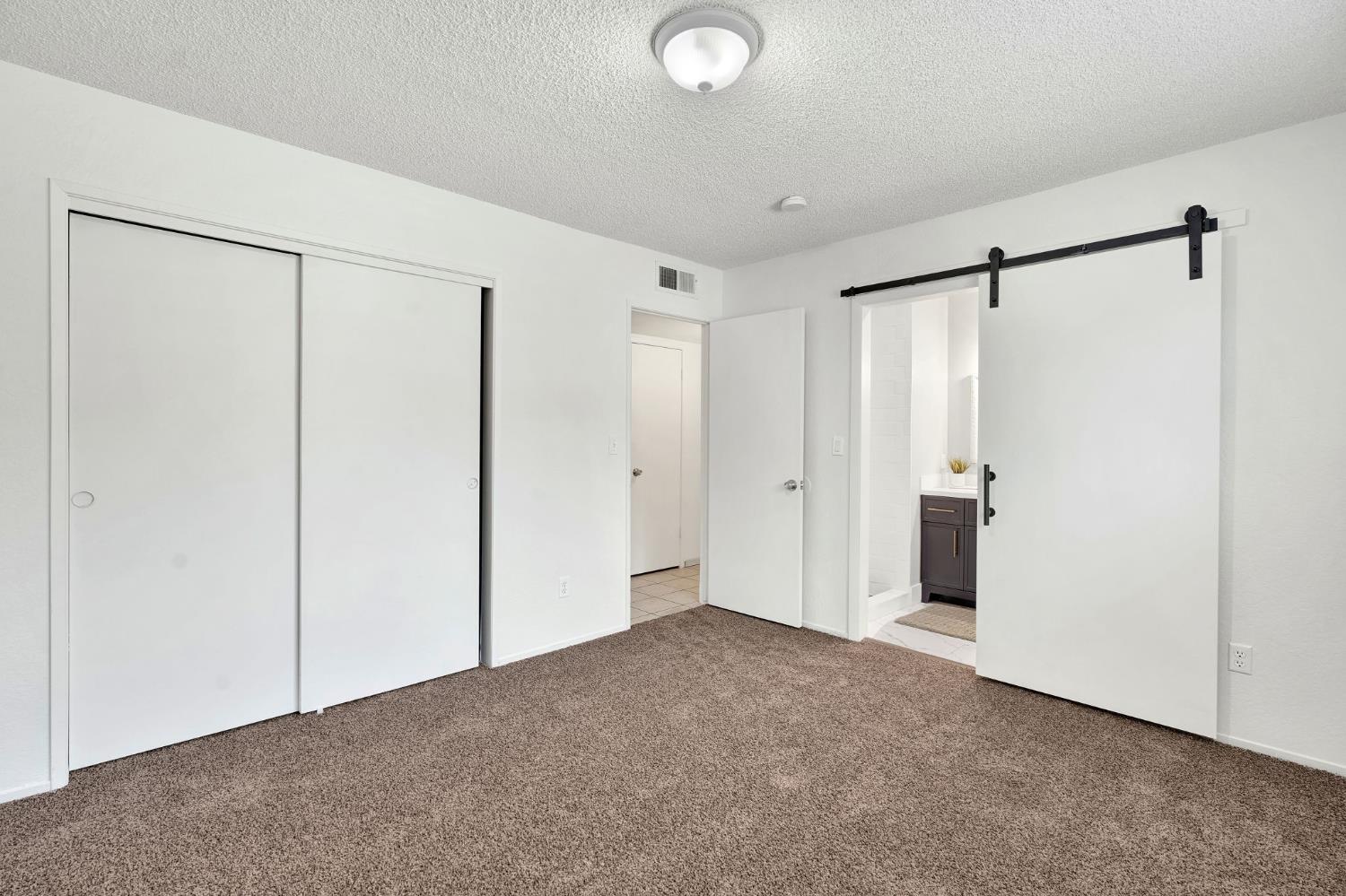 2344 S Backer Ave, Fresno, CA 93725