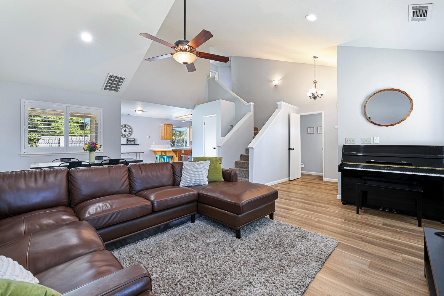 8735 N Cedar Ave #109, Fresno, CA 93720