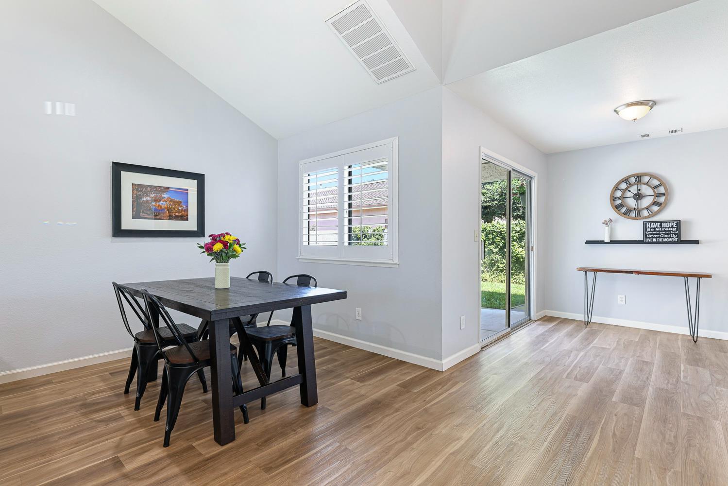 8735 N Cedar Ave #109, Fresno, CA 93720