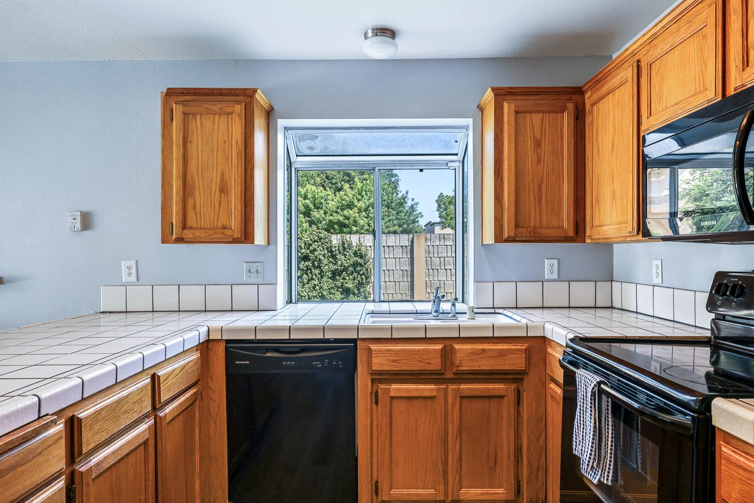 8735 N Cedar Ave #109, Fresno, CA 93720