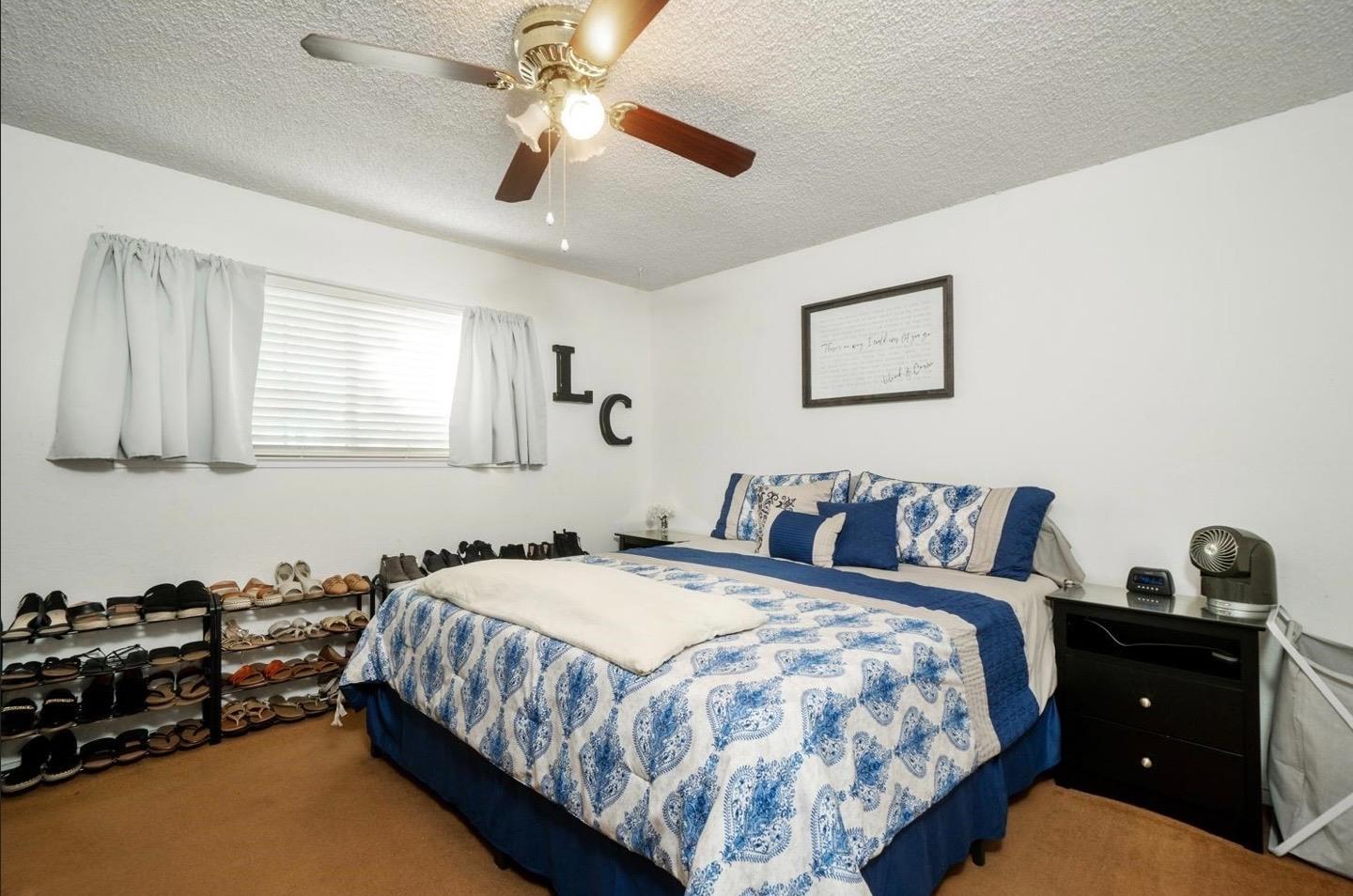 1725 Fairmont Ave, Clovis, CA 93611