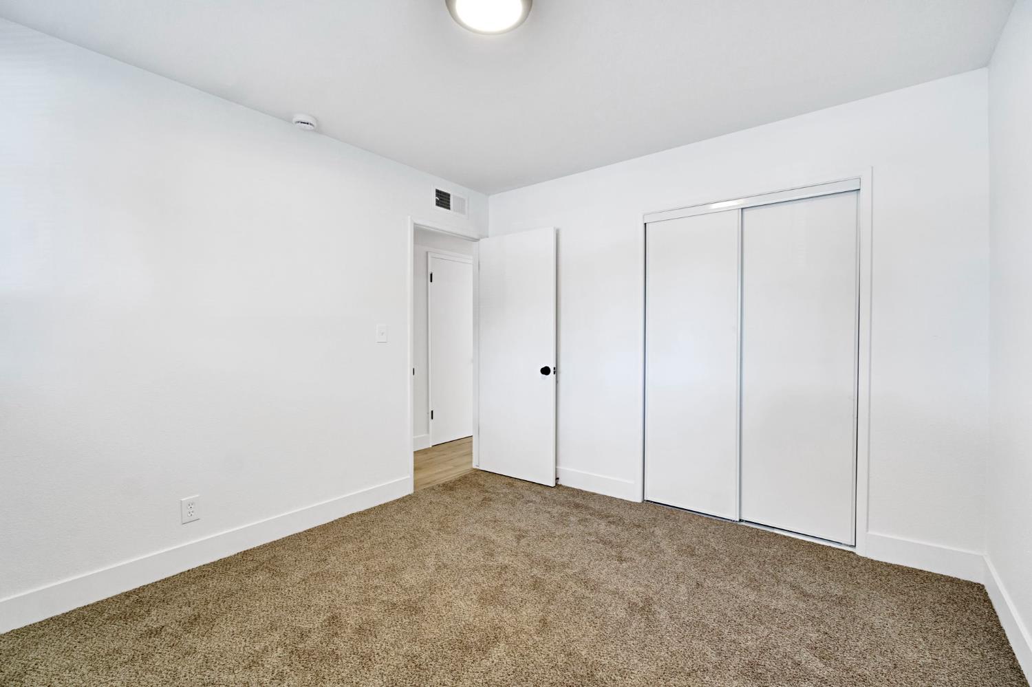 4127 E Grant Ave, Fresno, CA 93702