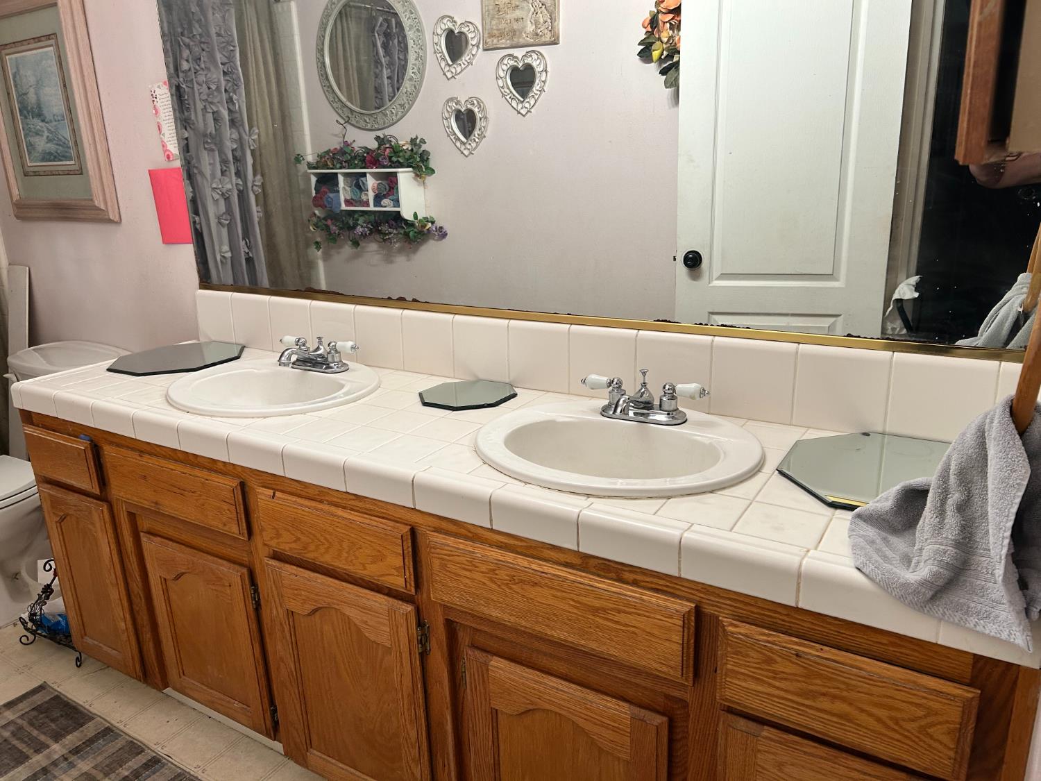 5802 W Locust Ave, Fresno, CA 93722