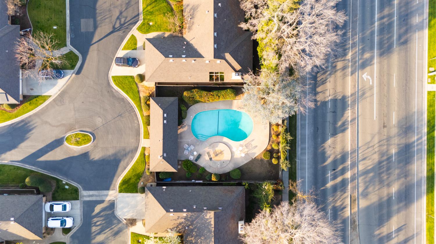 1095 W Sierra Ave, Fresno, CA 93711