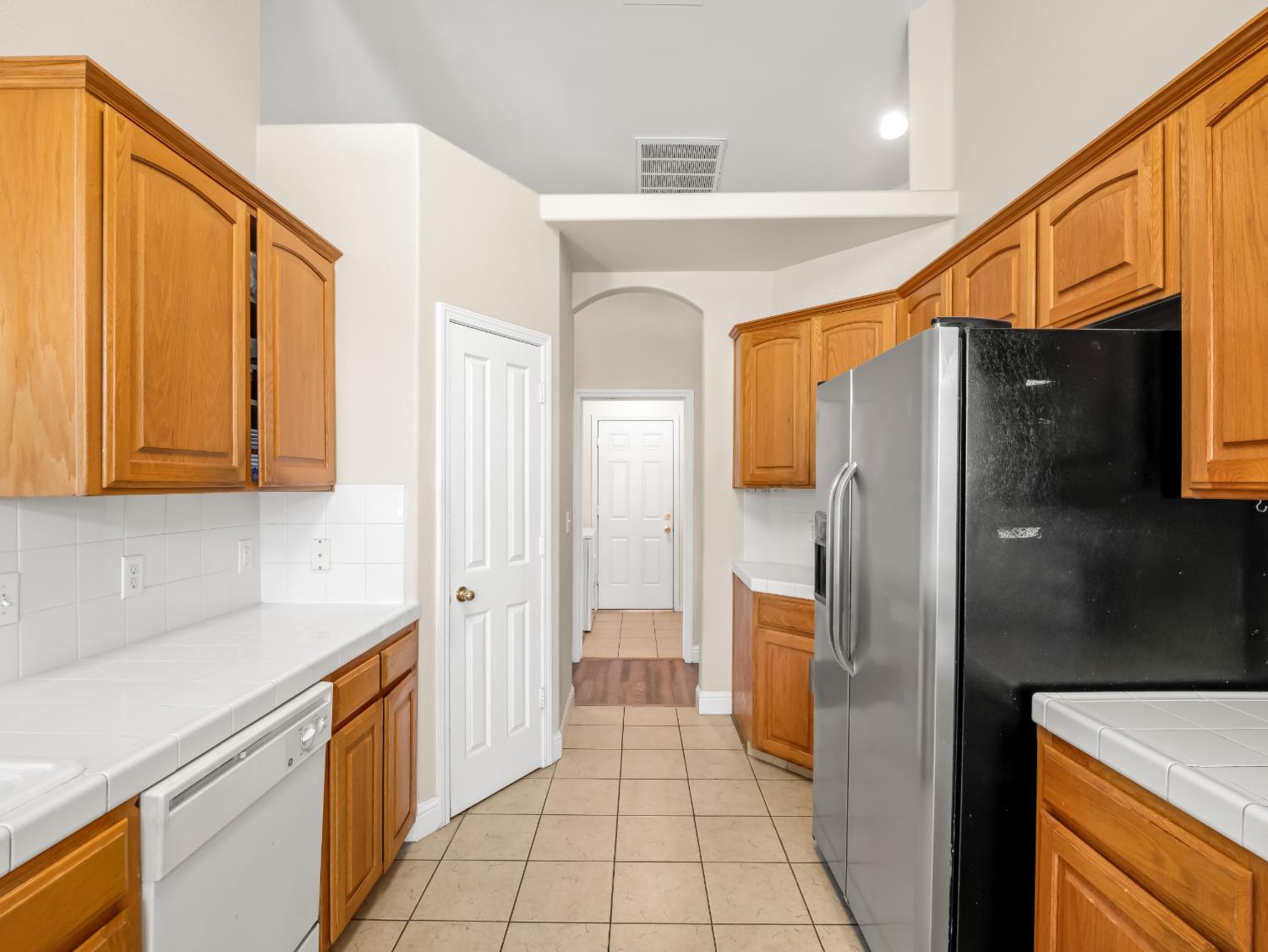 6249 W Dovewood Ln, Fresno, CA 93723