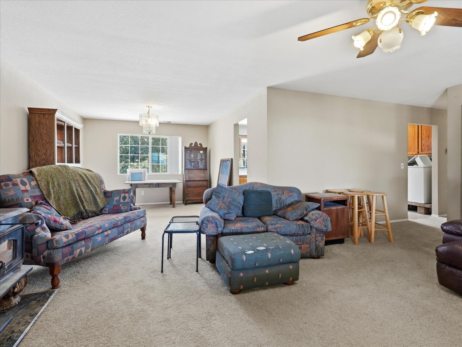 37494 Eagle Dr, Raymond, CA 93653