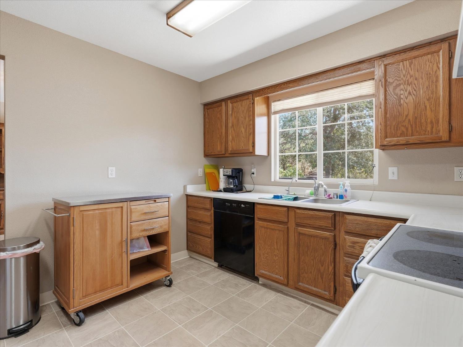 37494 Eagle Dr, Raymond, CA 93653