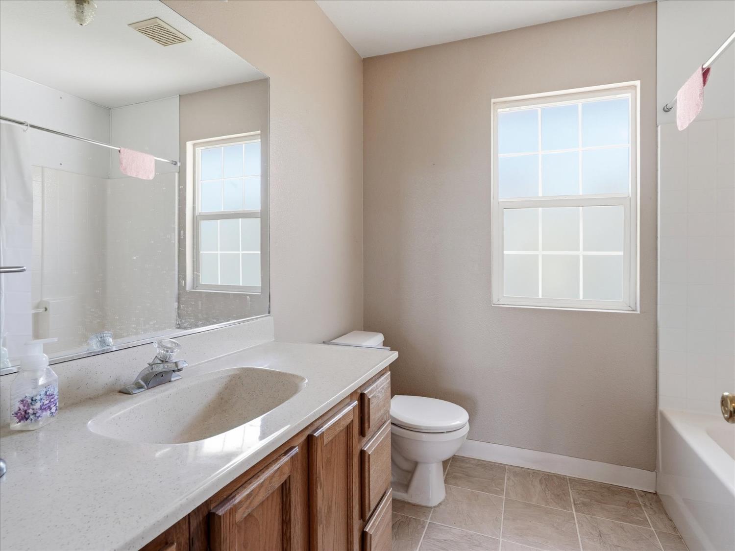 37494 Eagle Dr, Raymond, CA 93653