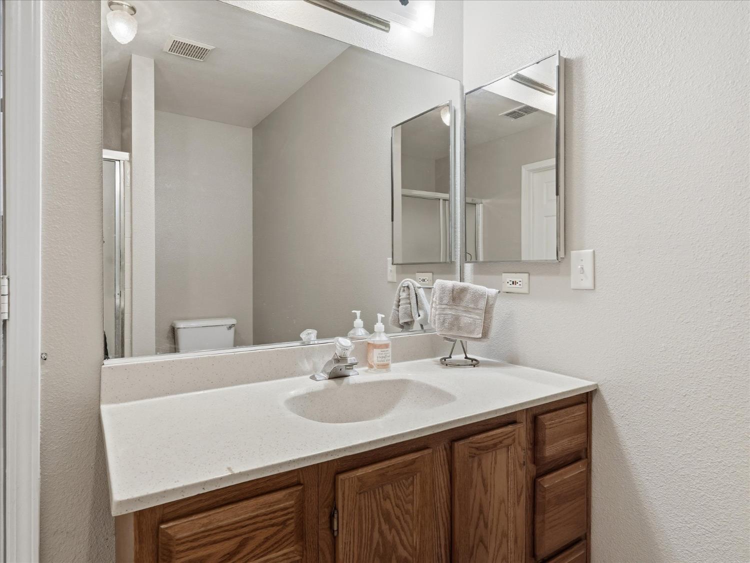 37494 Eagle Dr, Raymond, CA 93653