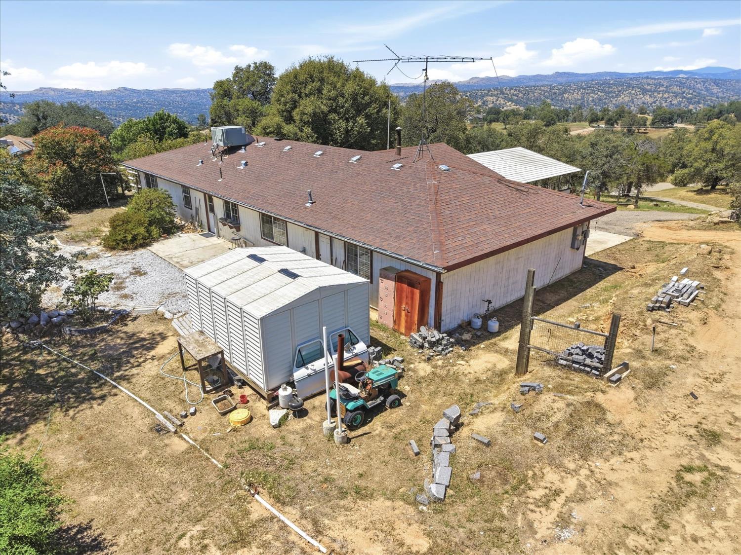 37494 Eagle Dr, Raymond, CA 93653