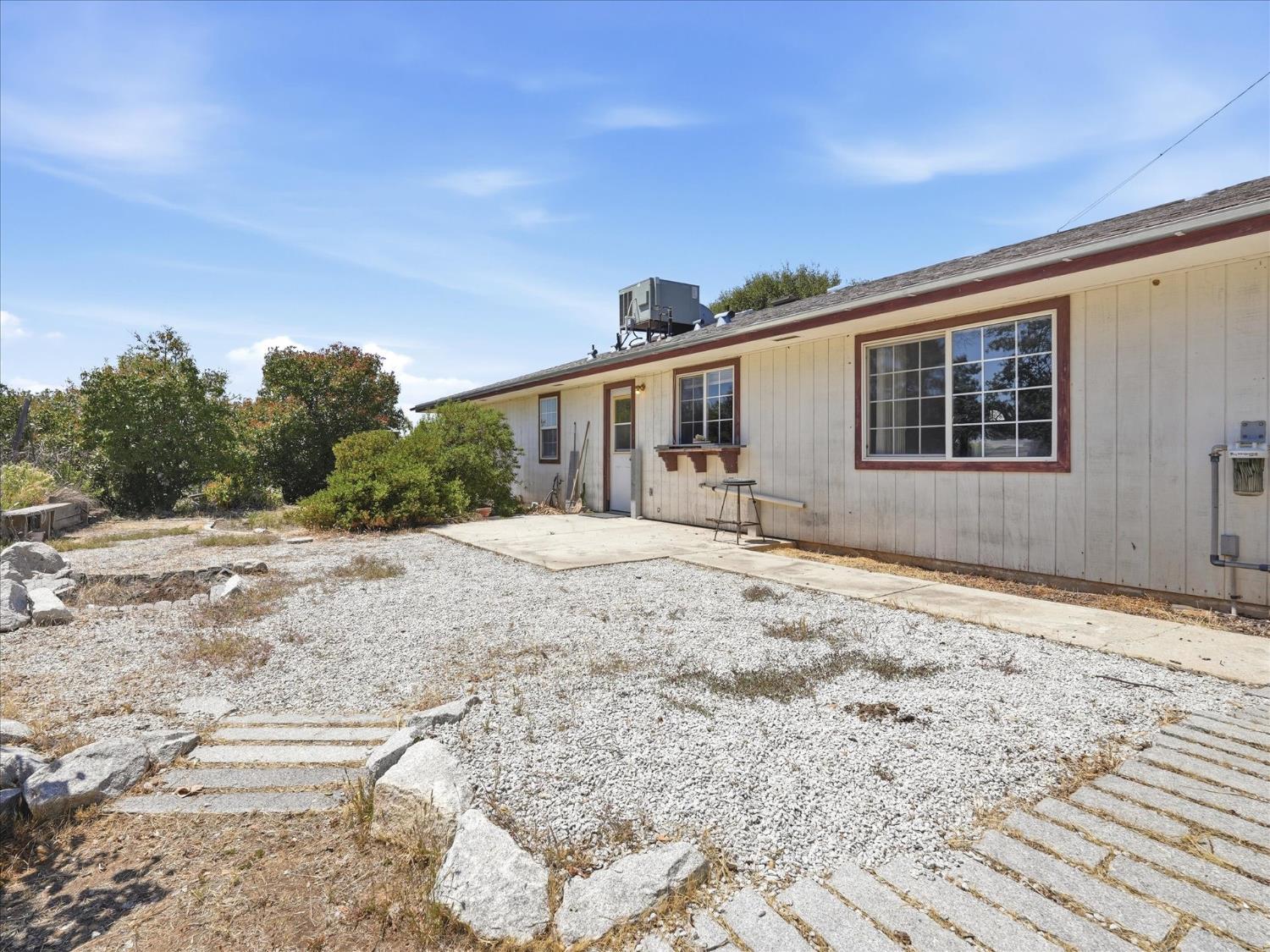 37494 Eagle Dr, Raymond, CA 93653