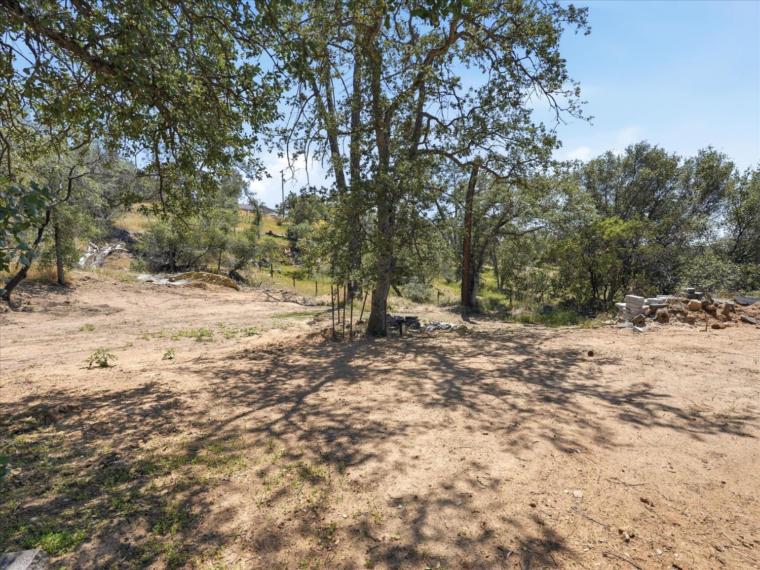 37494 Eagle Dr, Raymond, CA 93653