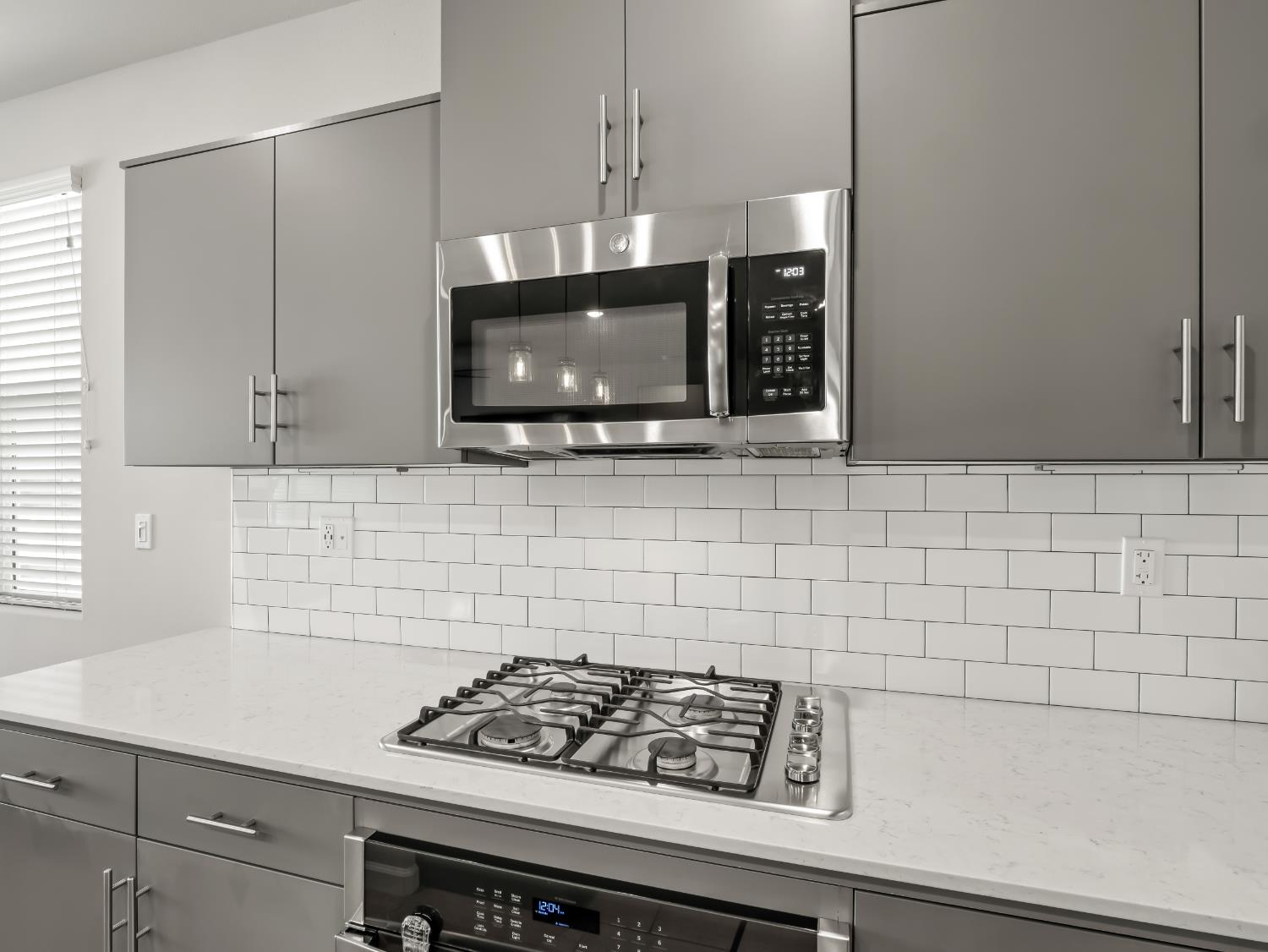 3322 Hermosa Ave, Clovis, CA 93619