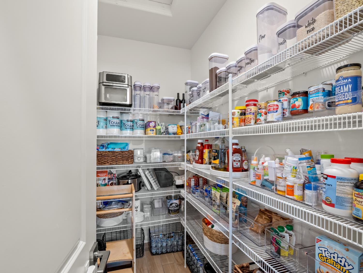 3322 Hermosa Ave, Clovis, CA 93619