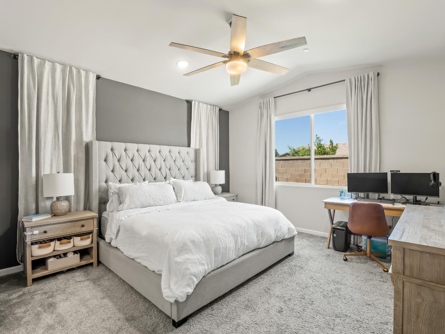 3322 Hermosa Ave, Clovis, CA 93619