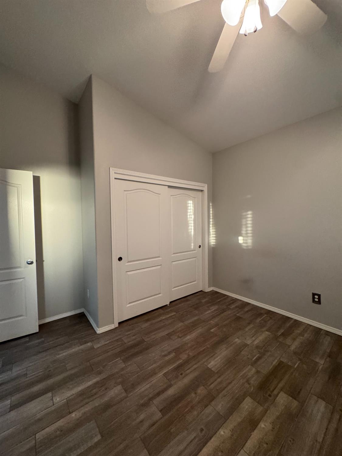 1656 Camino Ln, Madera, CA 93637