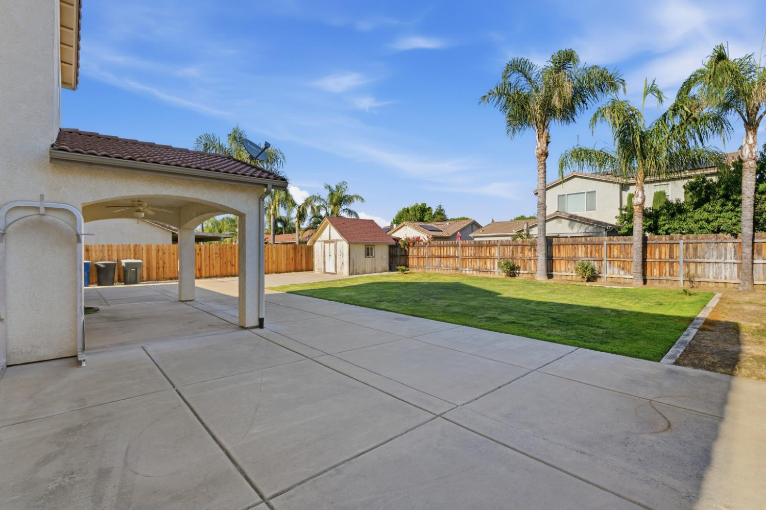 1406 Lily Ave, Sanger, CA 93657