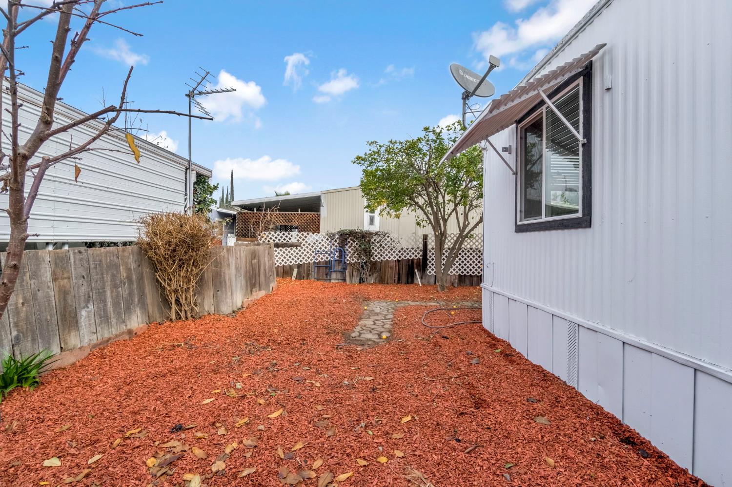 1218 E Cleveland Ave #153, Madera, CA 93638