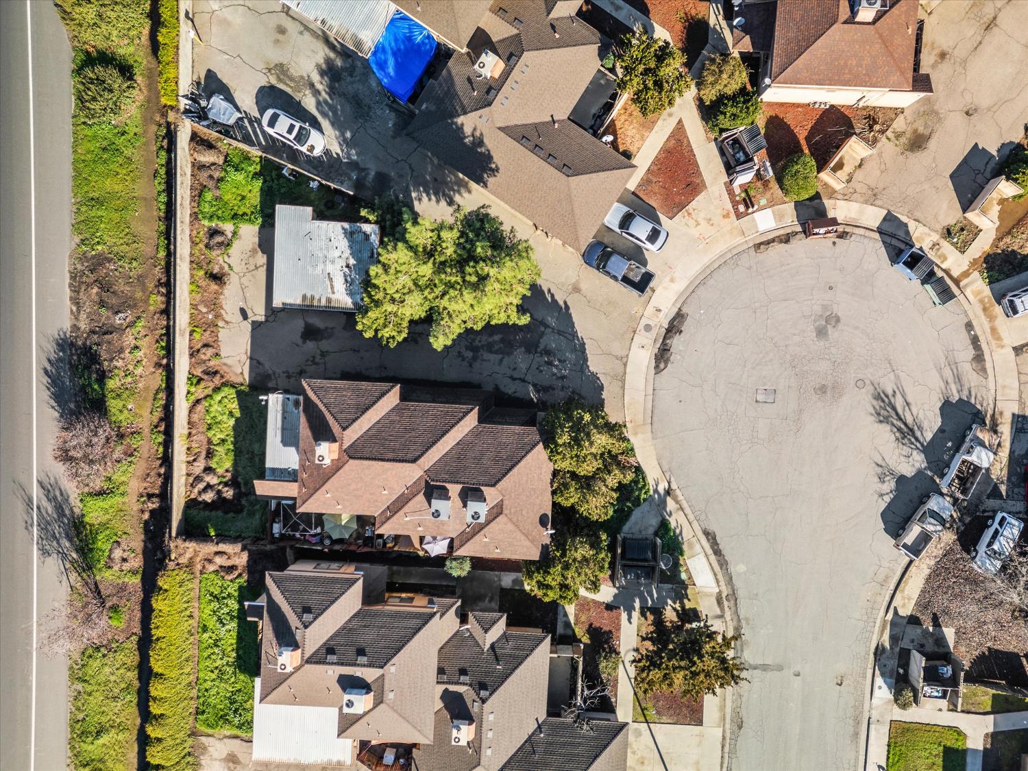1081 Stonegate Cove Dr, Porterville, CA 93257