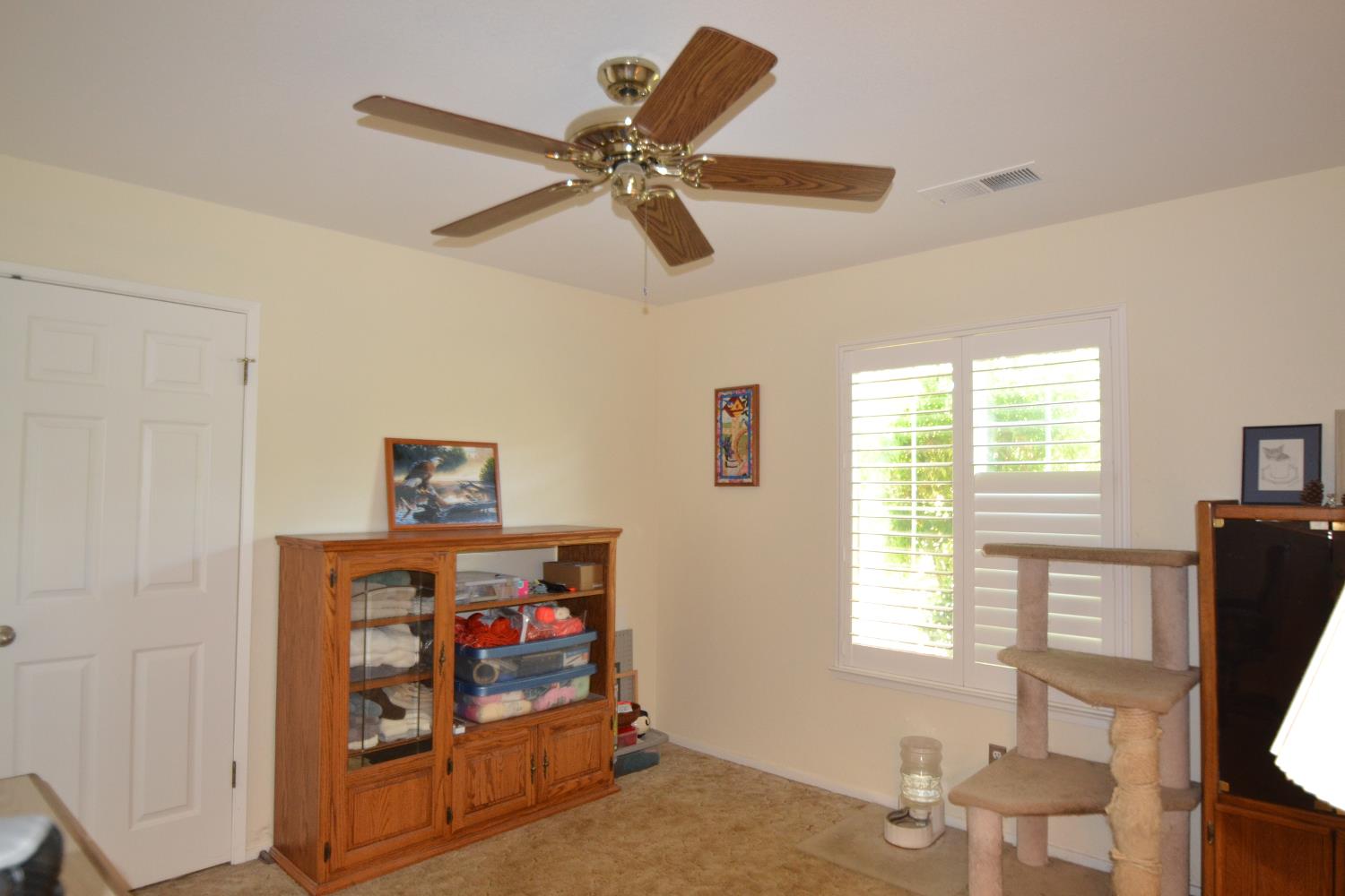 7221 Lupine Dr, Sanger, CA 93657