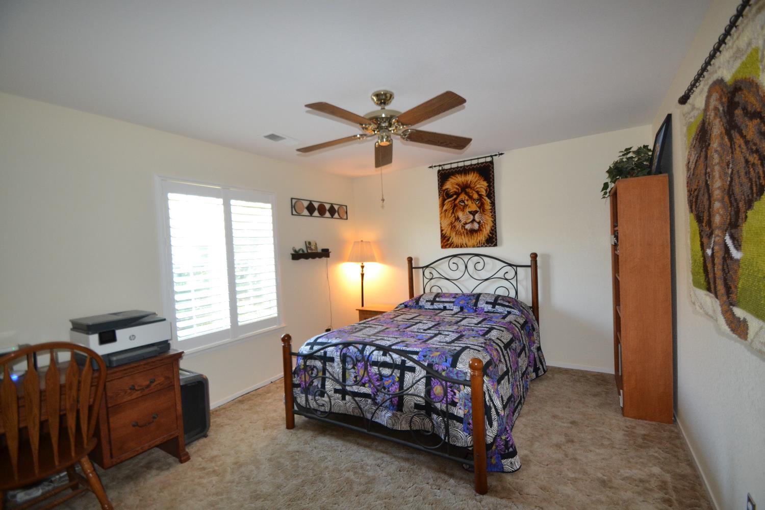 7221 Lupine Dr, Sanger, CA 93657