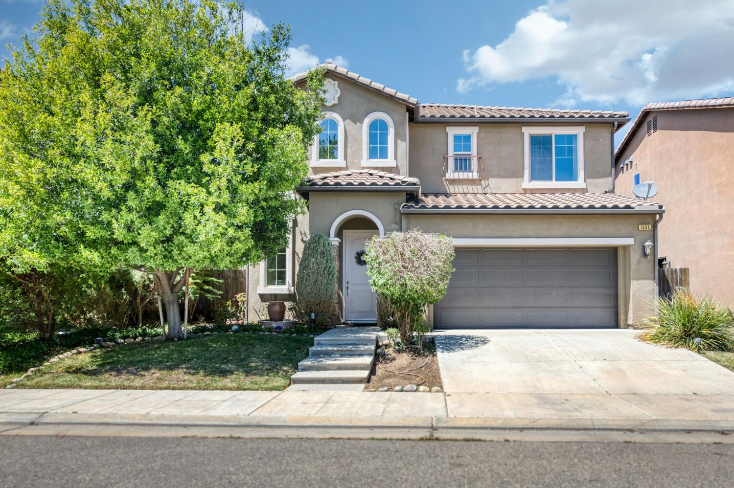 1634 E Autumn Sage Ave, Fresno, CA 93730