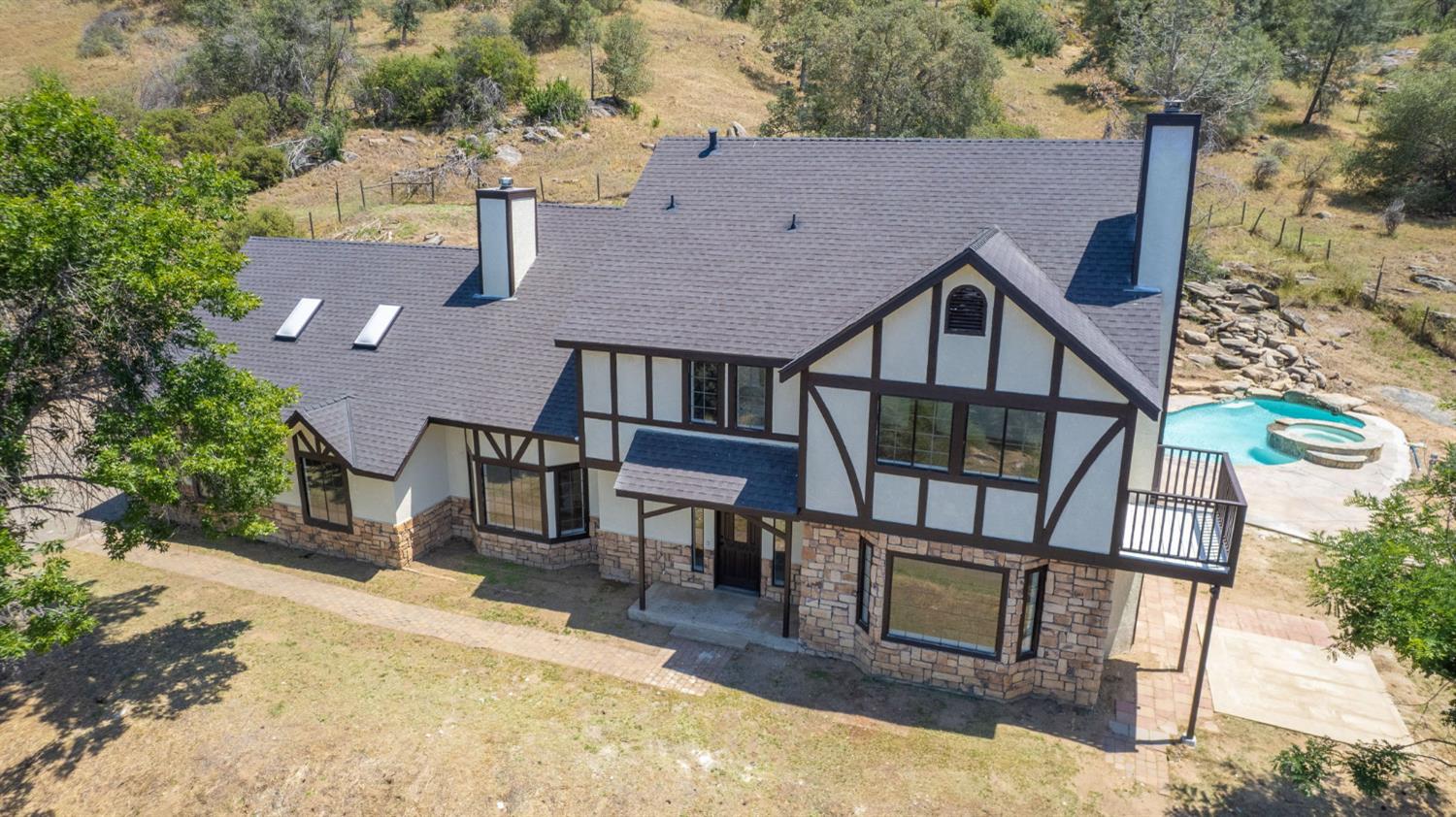 43326 Seminole Ct, Coarsegold, CA 93614