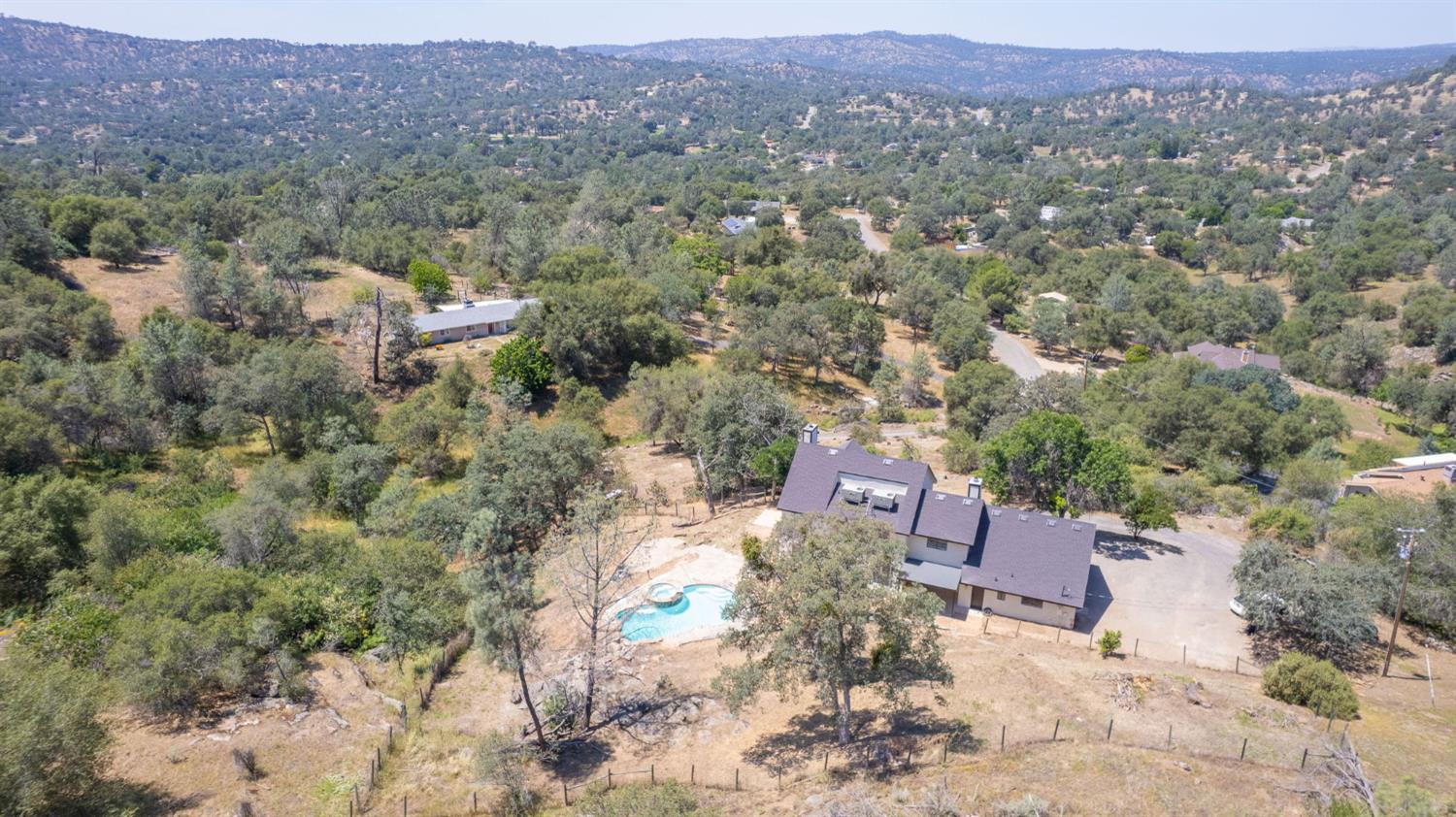 43326 Seminole Ct, Coarsegold, CA 93614