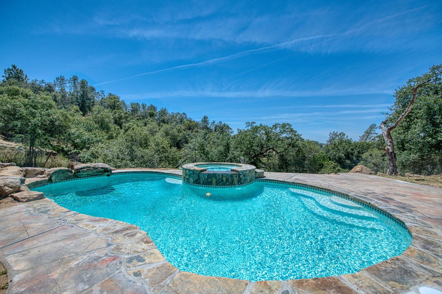 43326 Seminole Ct, Coarsegold, CA 93614