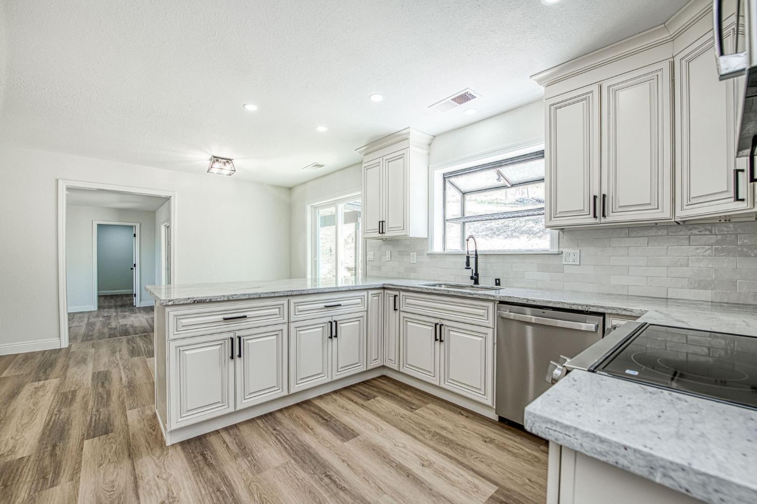 43326 Seminole Ct, Coarsegold, CA 93614