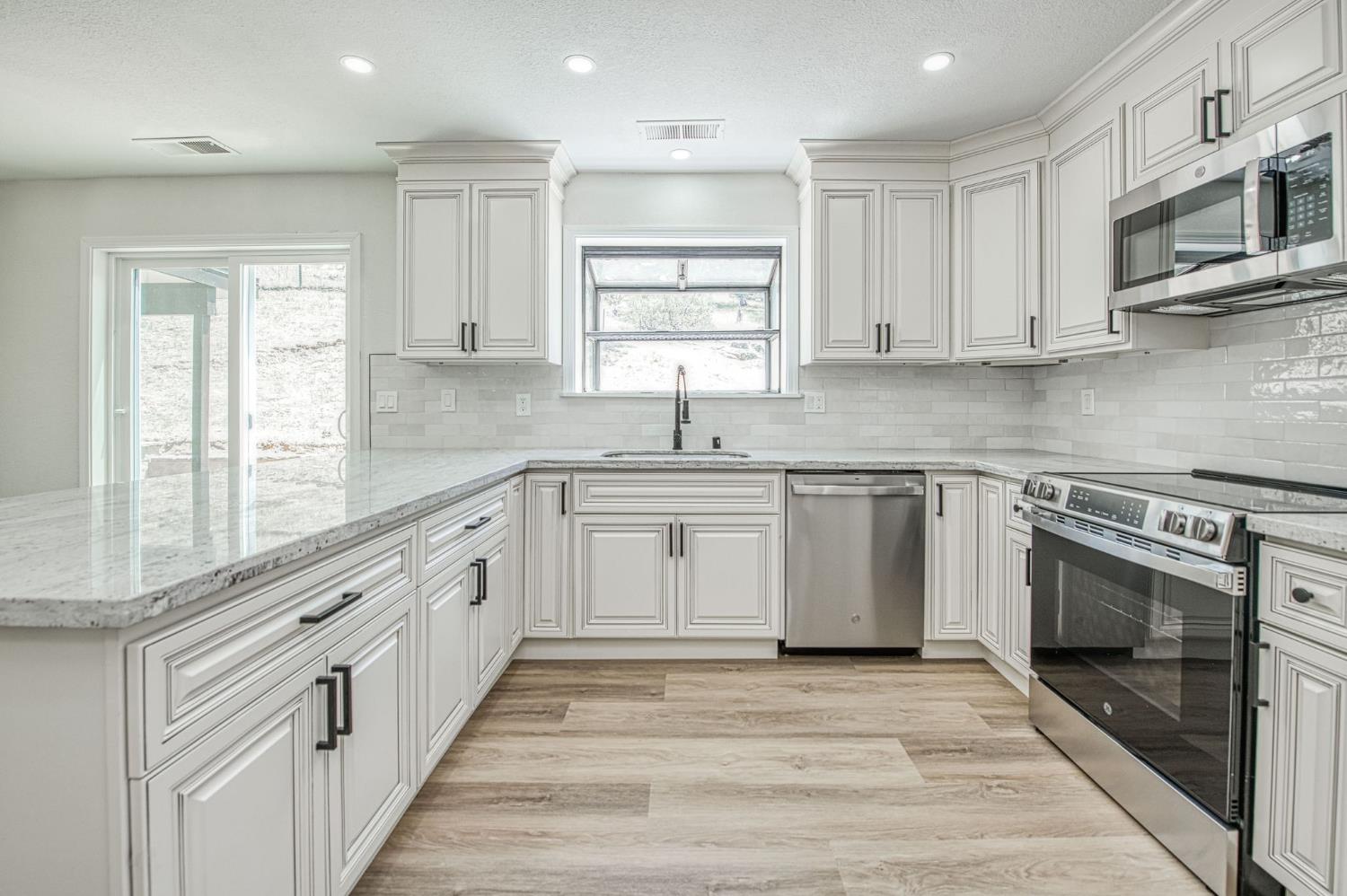 43326 Seminole Ct, Coarsegold, CA 93614