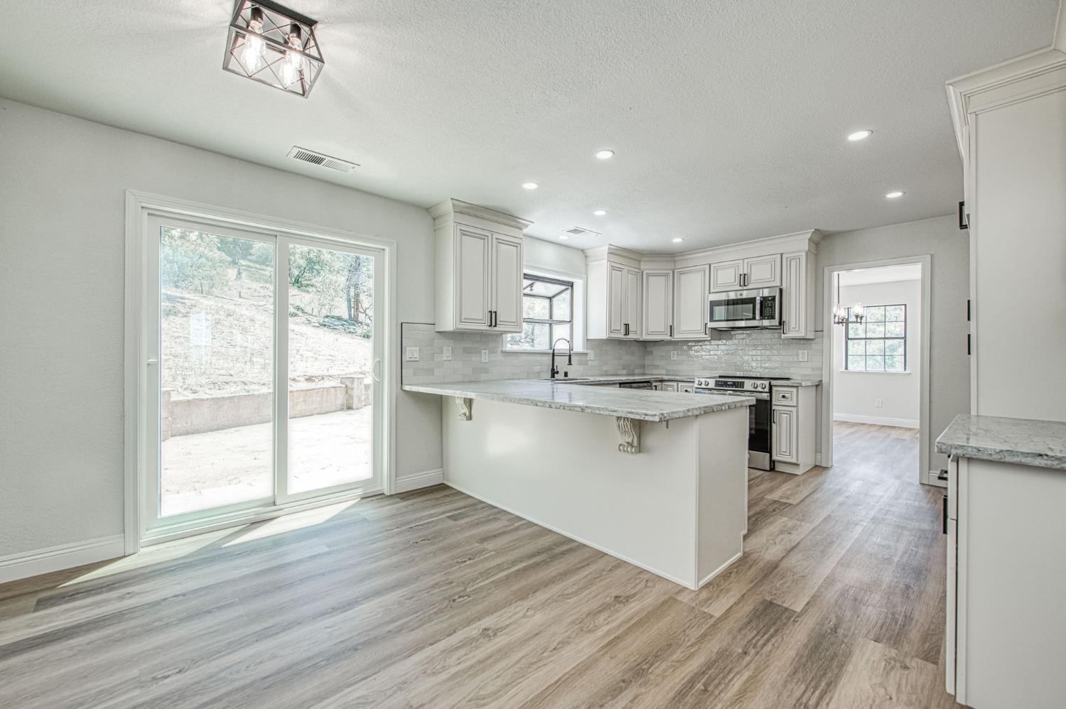 43326 Seminole Ct, Coarsegold, CA 93614