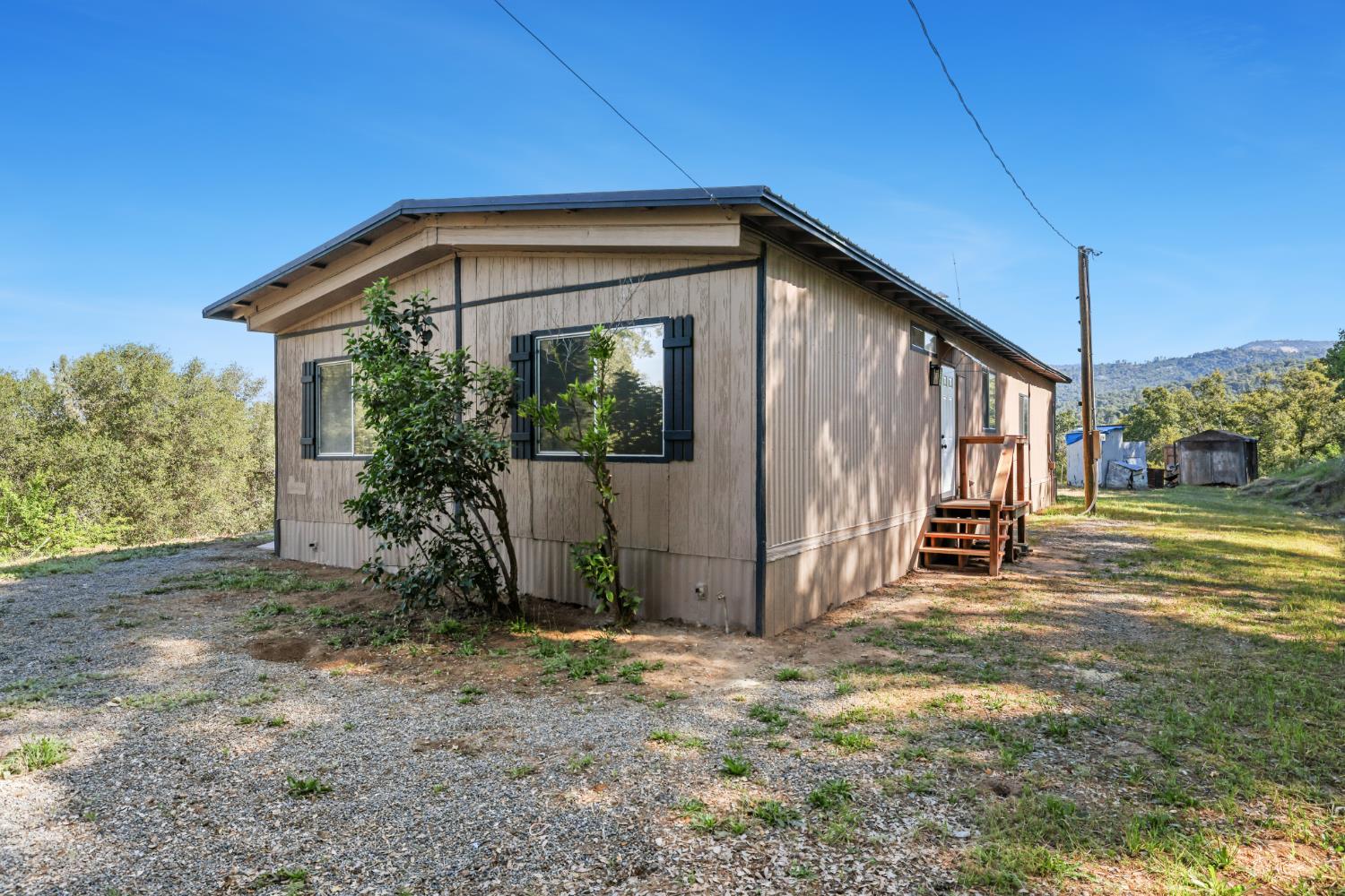 50707 Critter Creek Ln, Oakhurst, CA 93644