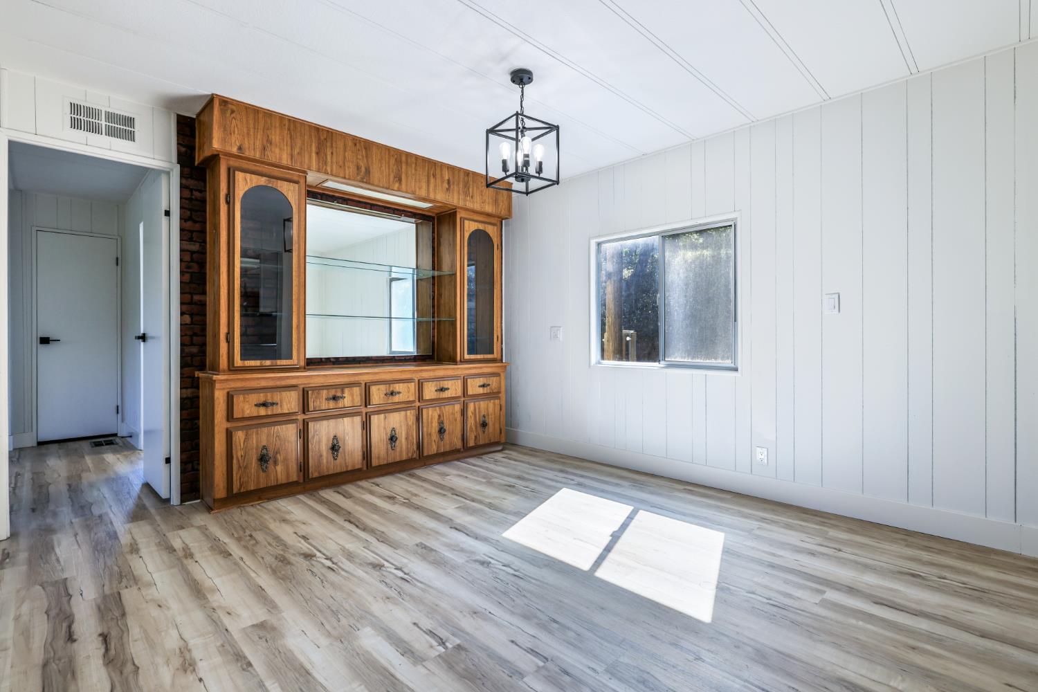 50707 Critter Creek Ln, Oakhurst, CA 93644