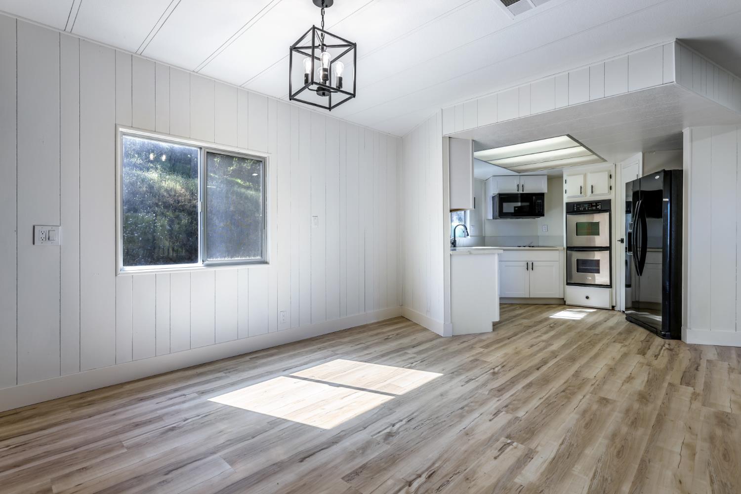 50707 Critter Creek Ln, Oakhurst, CA 93644
