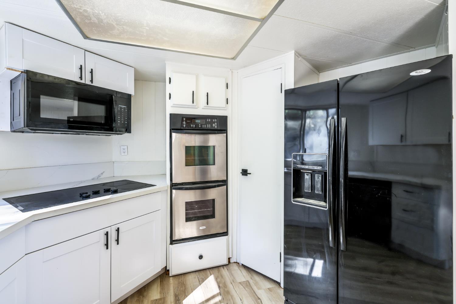 50707 Critter Creek Ln, Oakhurst, CA 93644