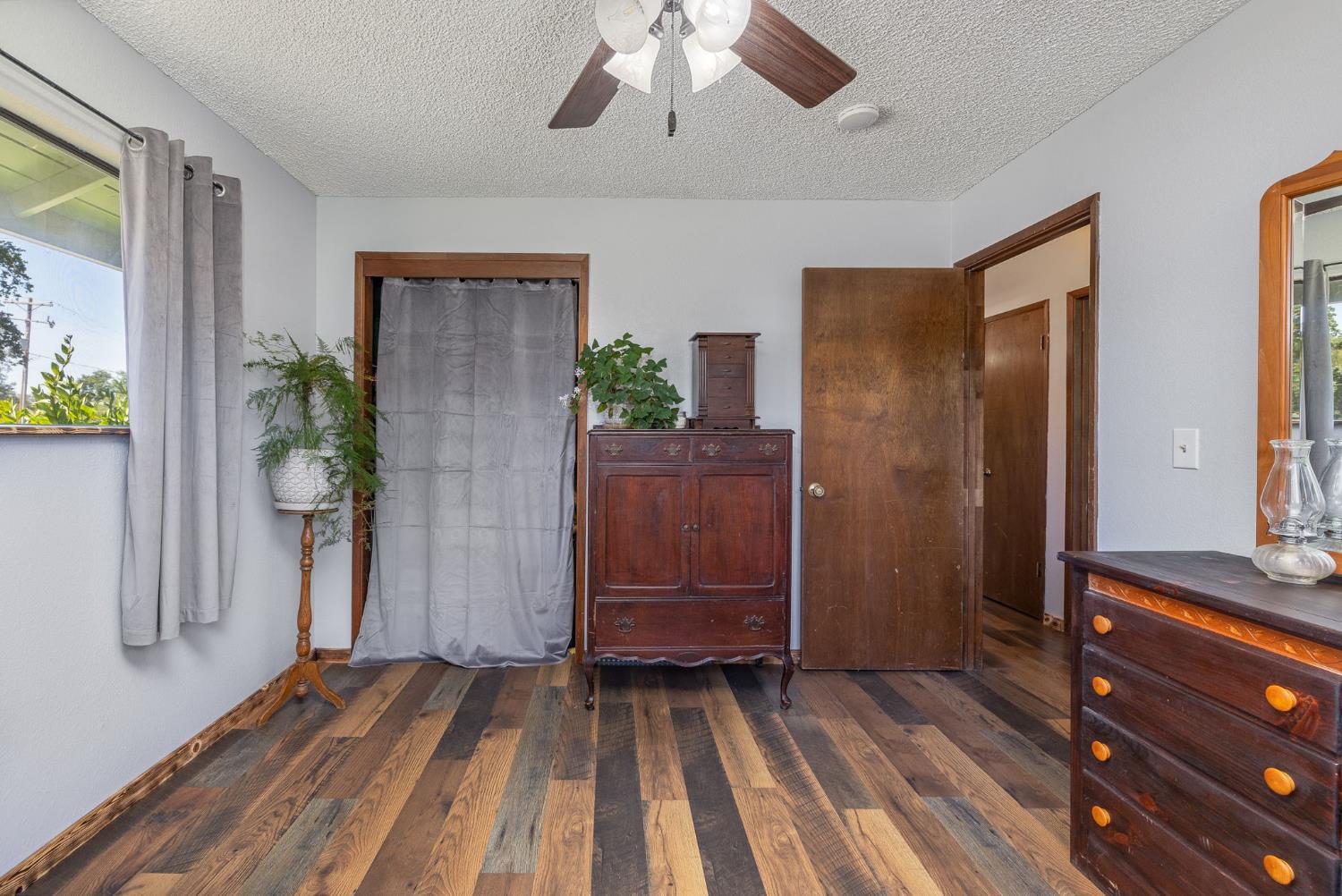 31477 Erie Rd, Coarsegold, CA 93614