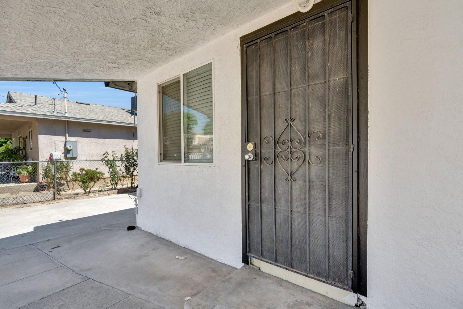 13583 E Parlier Ave, Parlier, CA 93648