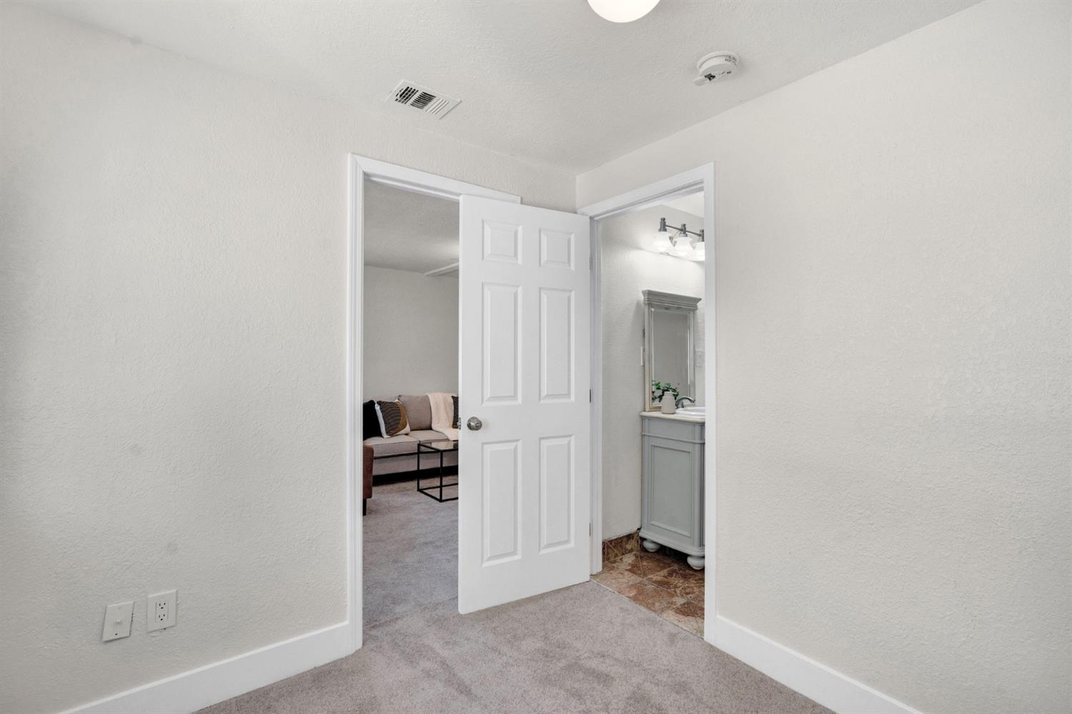 13583 E Parlier Ave, Parlier, CA 93648