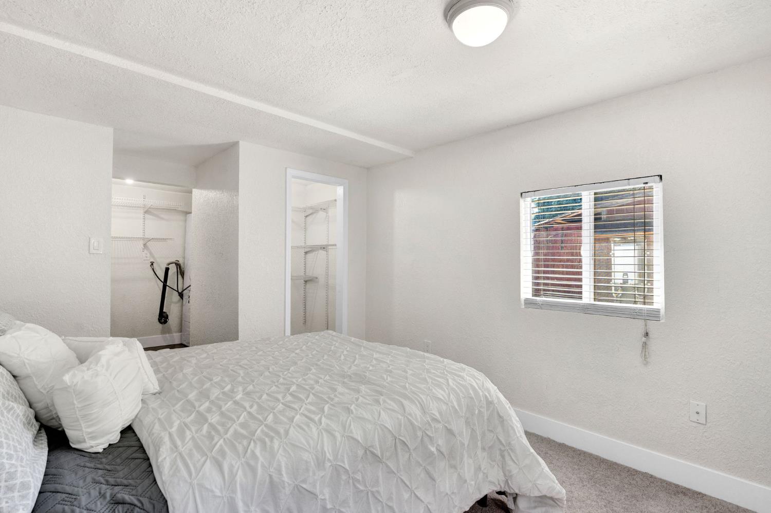 13583 E Parlier Ave, Parlier, CA 93648