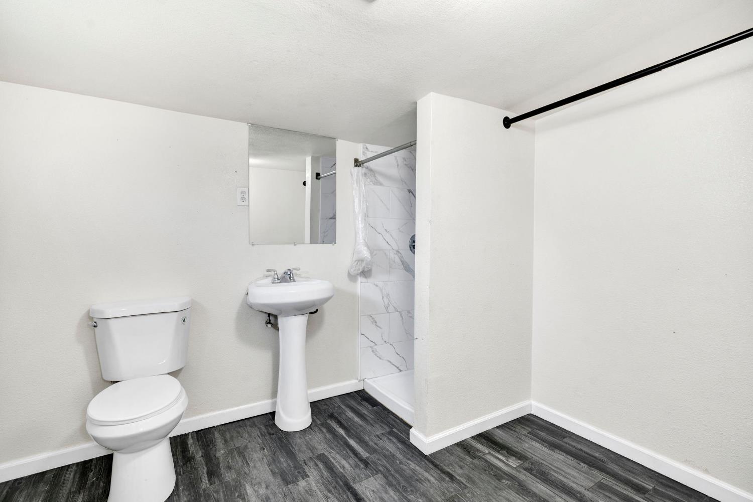 13583 E Parlier Ave, Parlier, CA 93648