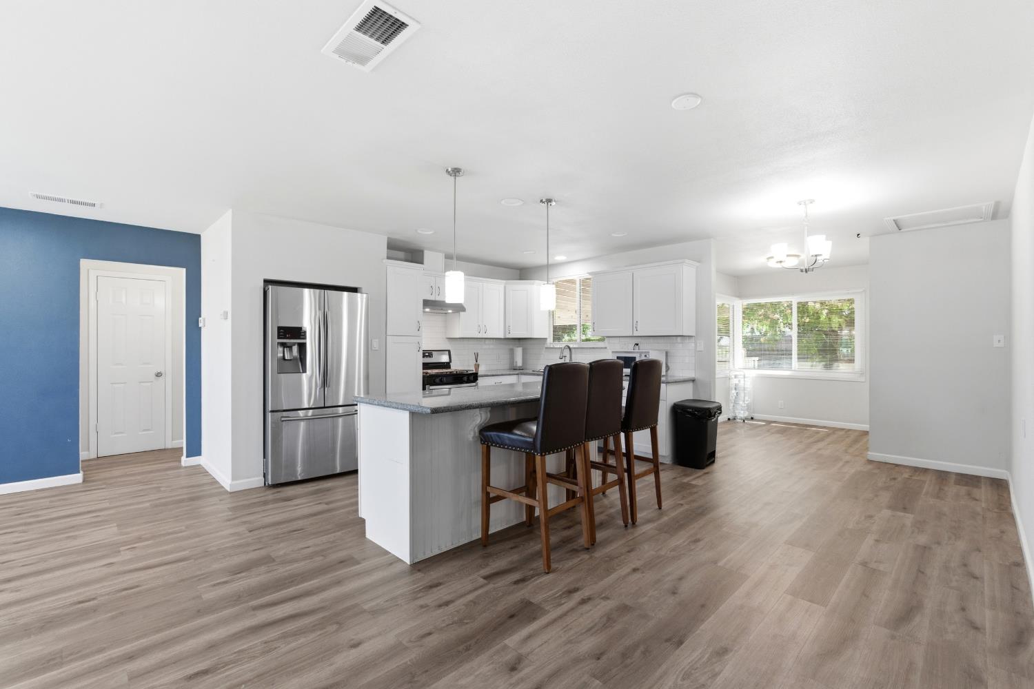 1630 N Delno Ave, Fresno, CA 93705