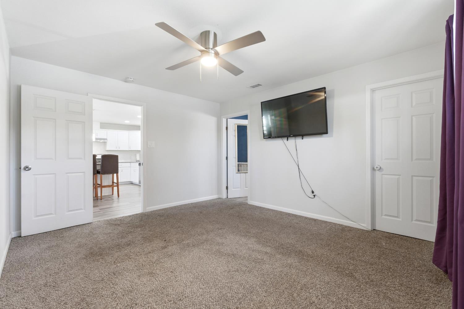 1630 N Delno Ave, Fresno, CA 93705
