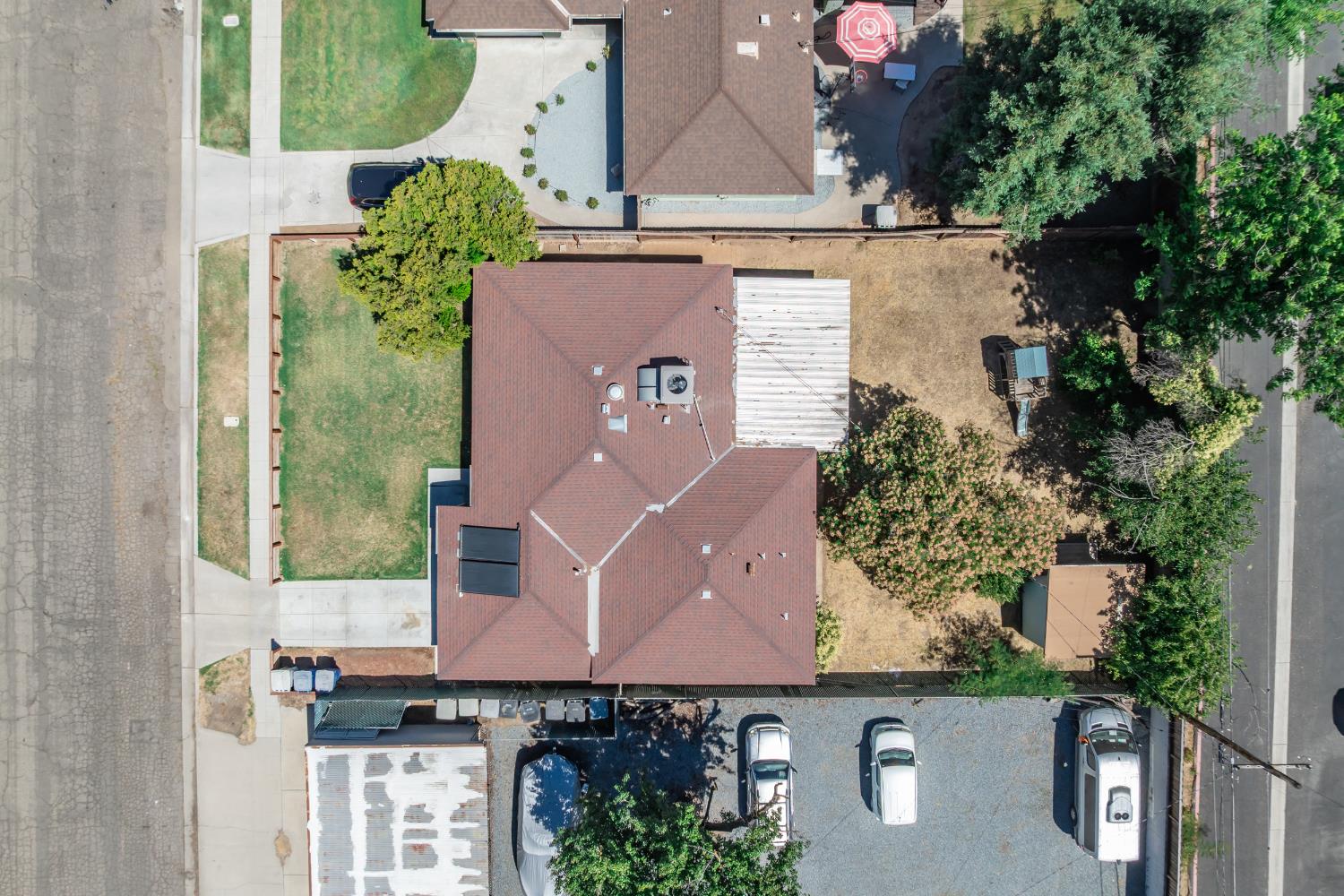 1630 N Delno Ave, Fresno, CA 93705