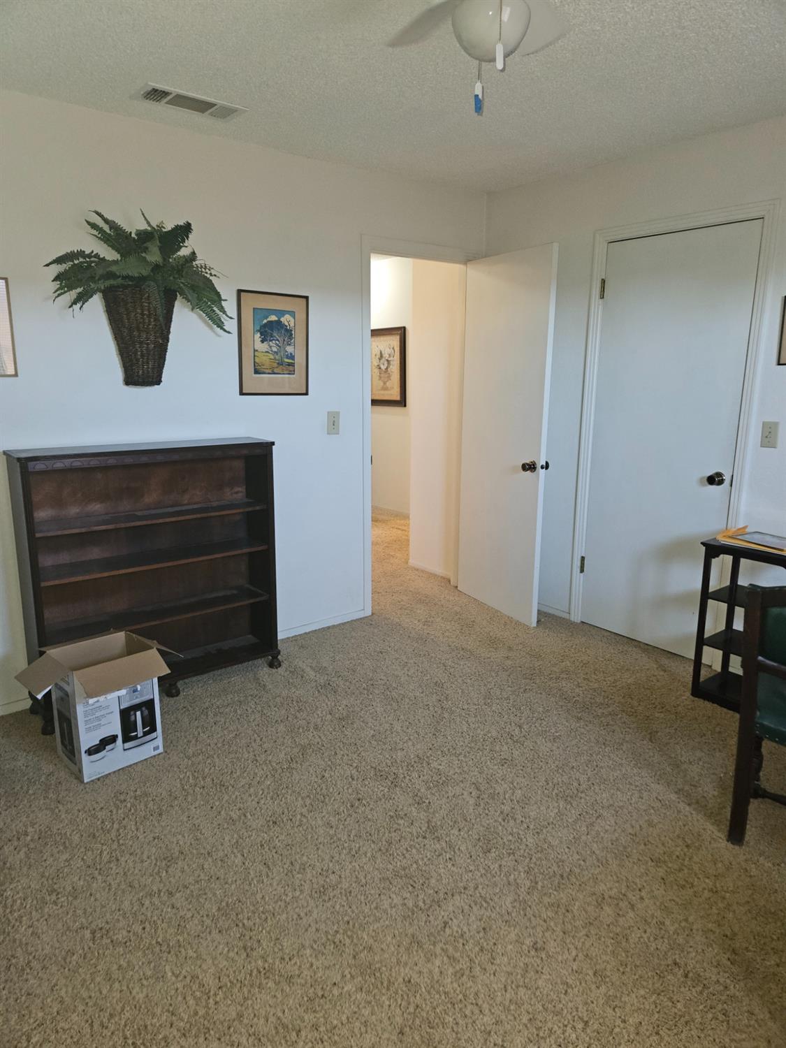 1657 Willow Ave, Clovis, CA 93612