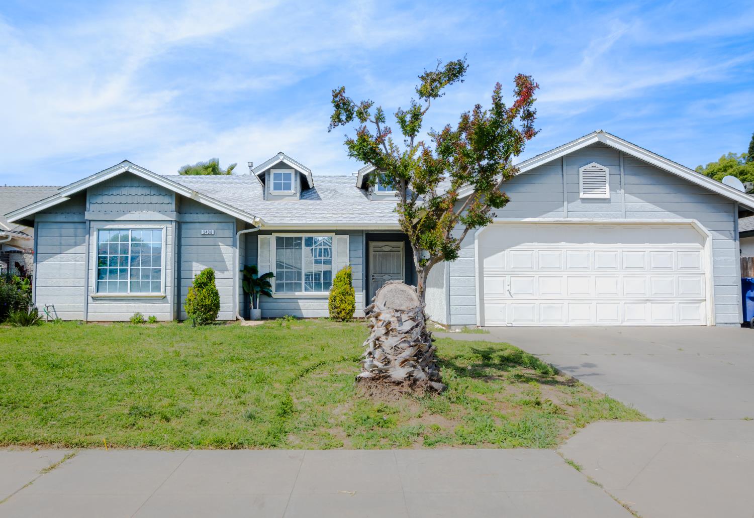 5430 W Fedora Ave, Fresno, CA 93722