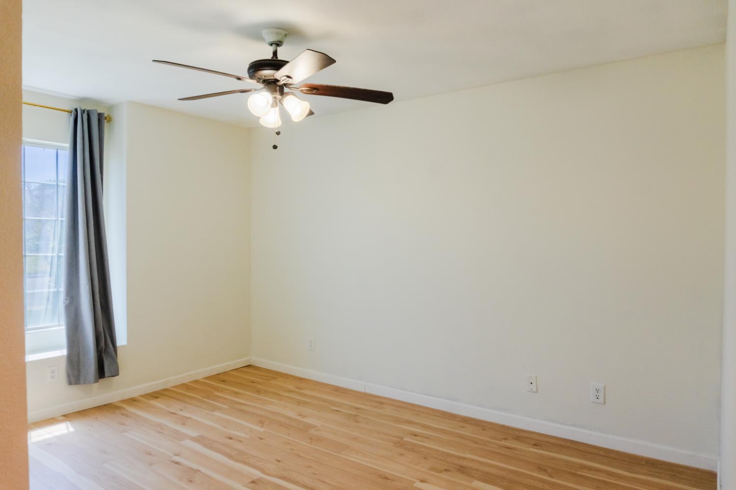 5430 W Fedora Ave, Fresno, CA 93722